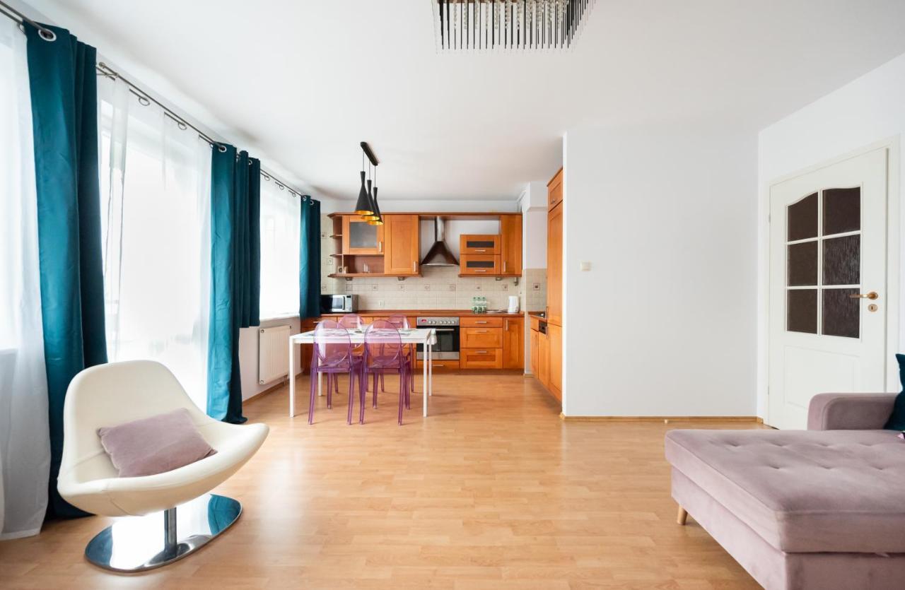 Ken 54 2-Bedroom Apartment Warsaw Luaran gambar